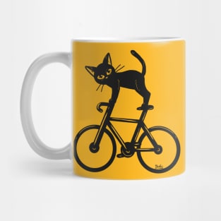 Cat loves a bike Mug